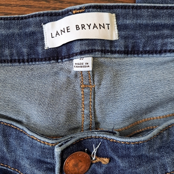 Lane Bryant Signature Bootcut Jeans dz 22 - Picture 4 of 6